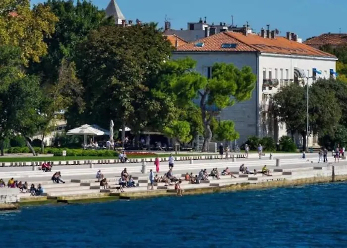 شقة Sea Organ زادار